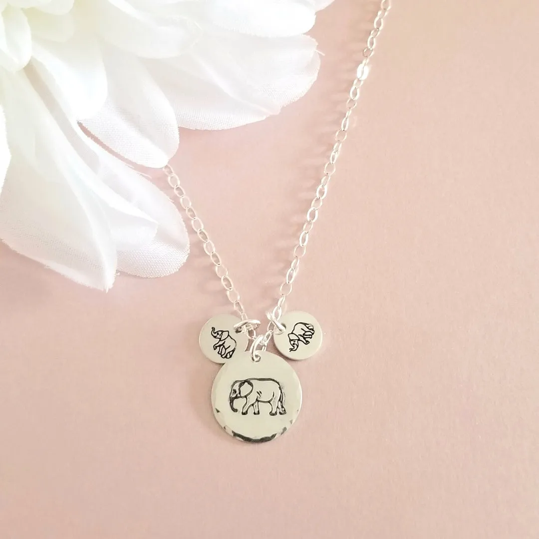 Custom Mother's Necklace, Mama and Baby Elephant Necklace, Mother's Day Gift