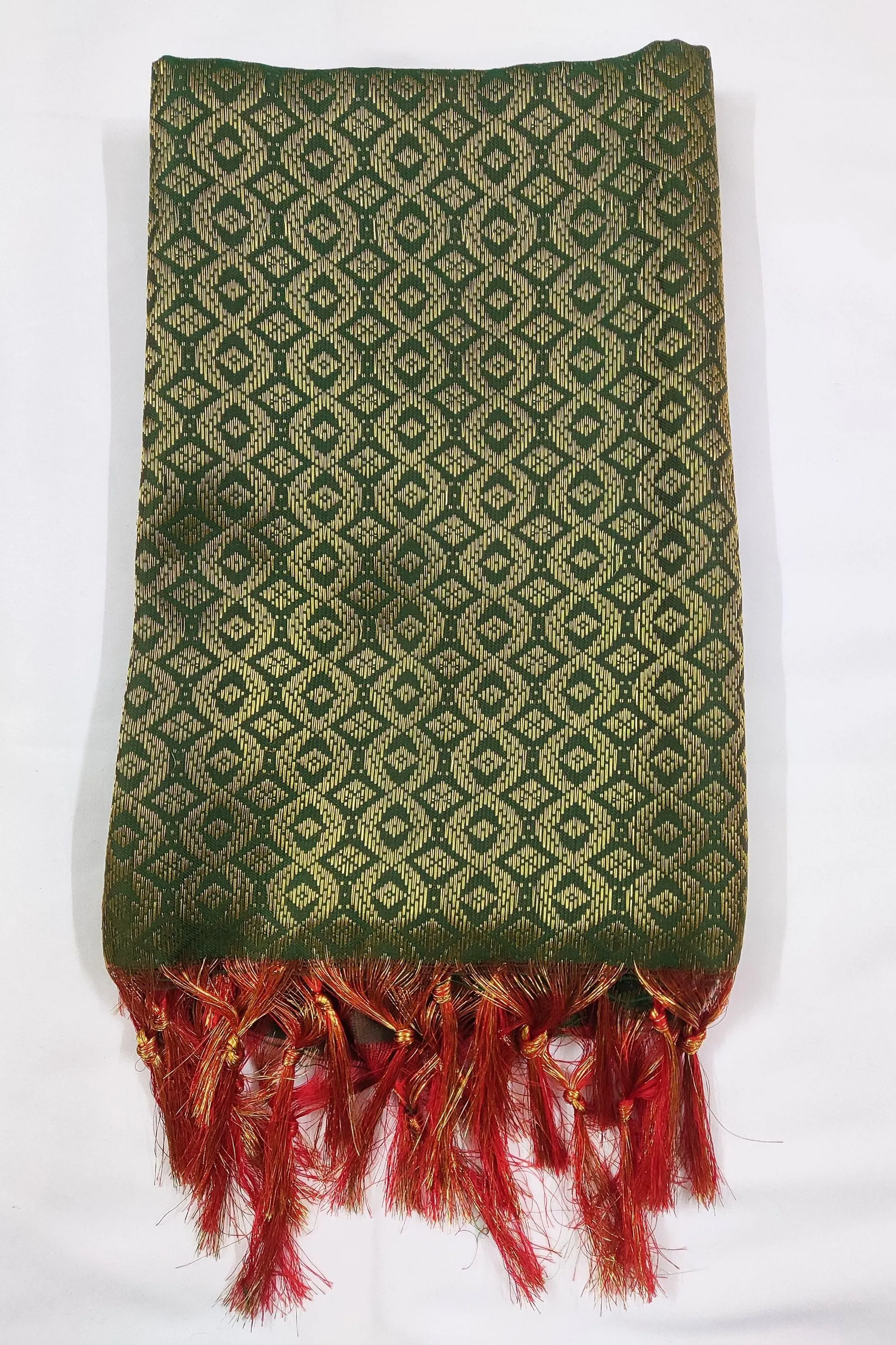 Elegant Ponnadai Shawl by JCSFashions - Blend of Tradition and Style