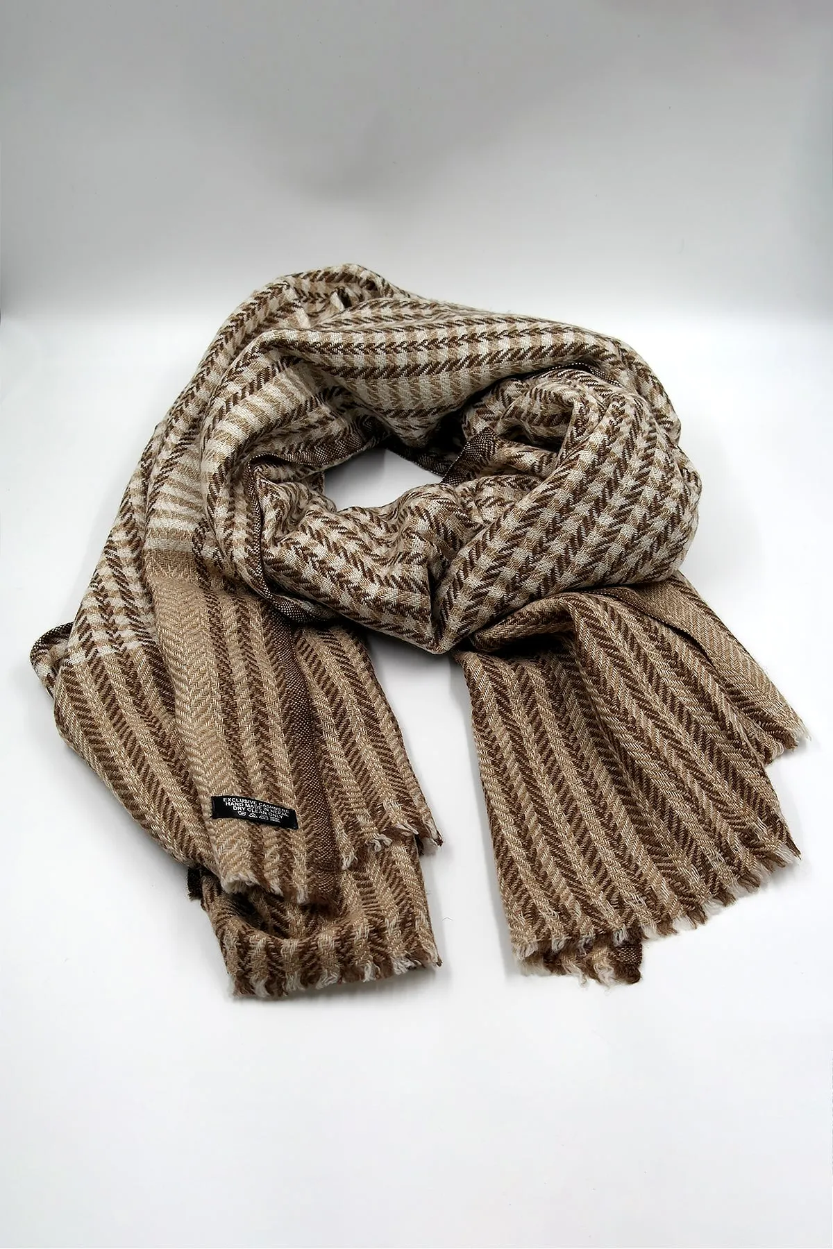 Elegant Tartan Pattern Pashmina Shawls