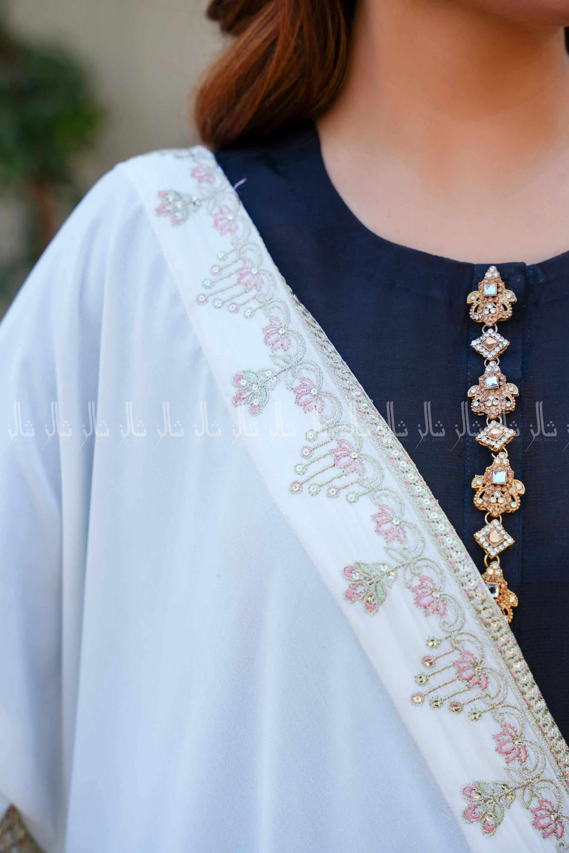 Handwork Elegance - Shawl