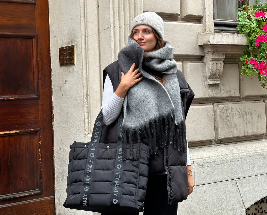 Hey Beanie & Cozy Scarf - Greige / Black