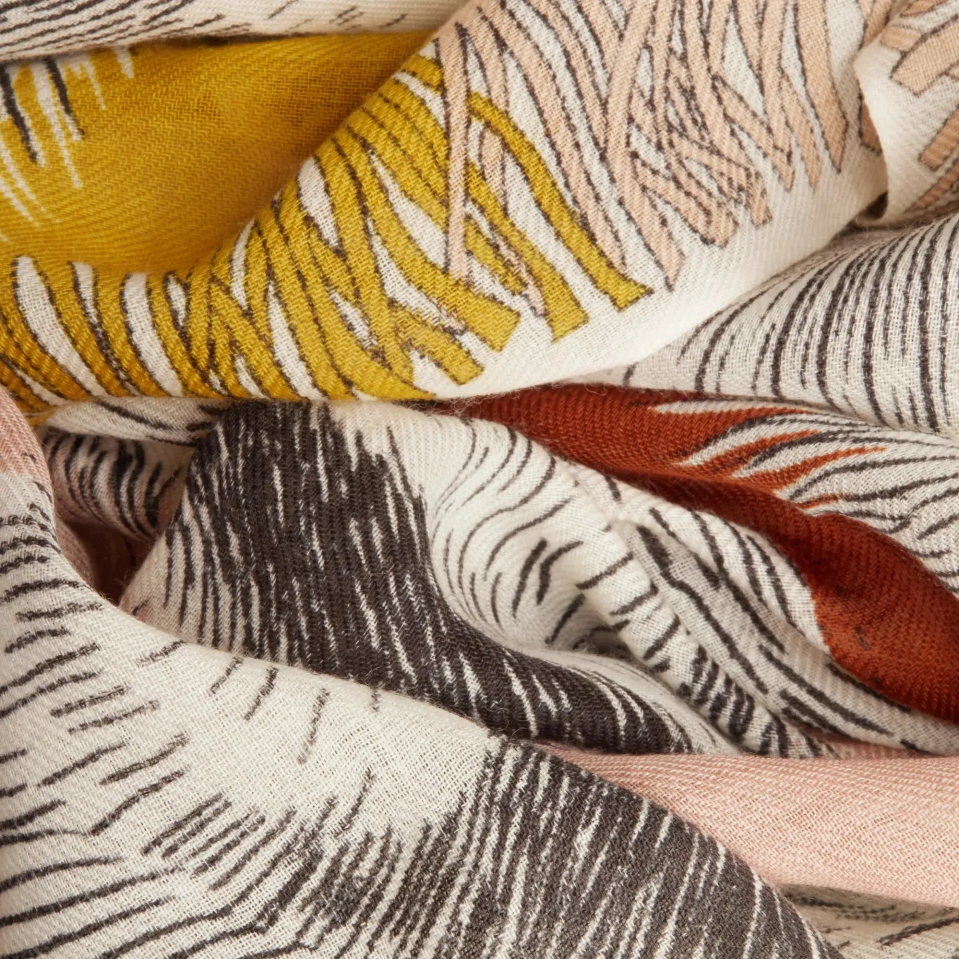 Inoui Editions Scarf 70 Freres Natural
