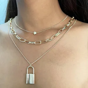LOCK & MINI FLOWER PENDANT STATEMENT GOLD-TONED CHAIN LINK LAYERED NECKLACE