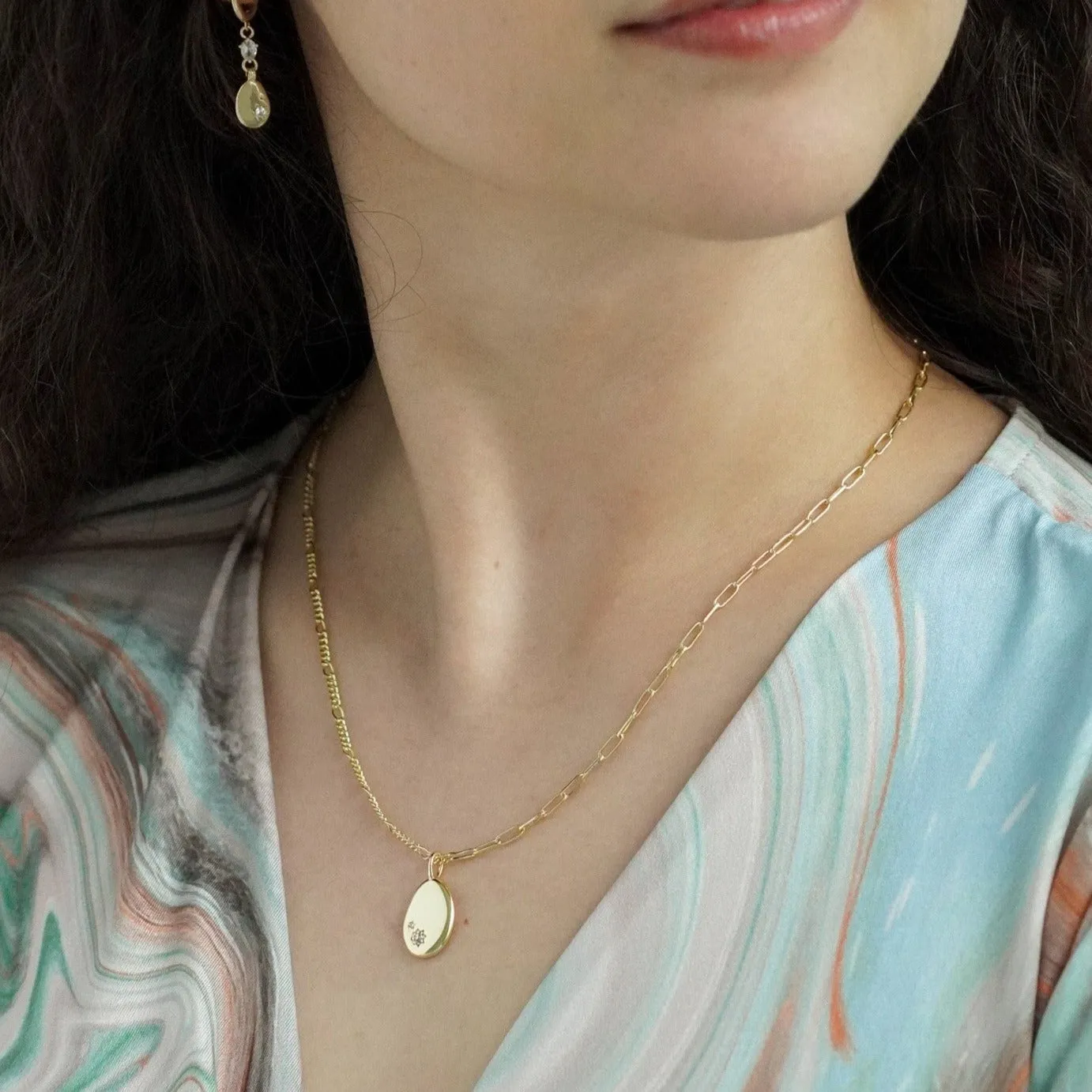 Minimalist Pebble Double Chain Necklace